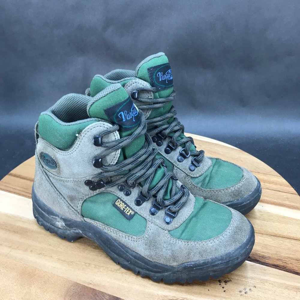 Vasque Outdoor Green and Gray Ankle Boots